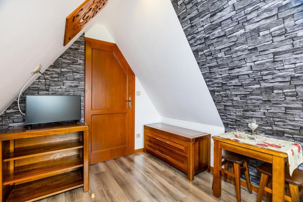 Willa Pod Wierchem Bukowina Tatrzanska Bagian luar foto