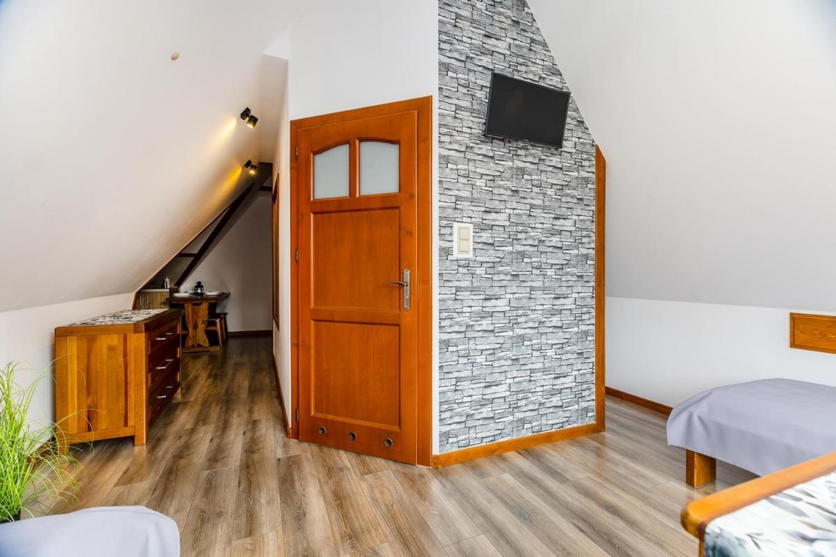 Willa Pod Wierchem Bukowina Tatrzanska Bagian luar foto